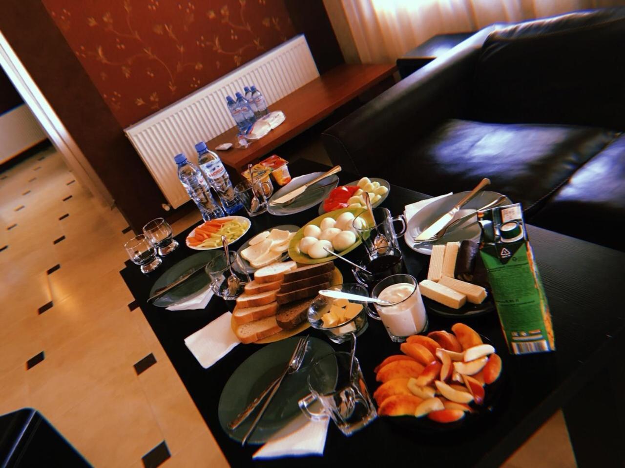 Tbili House Hotel Tbiliszi Kültér fotó